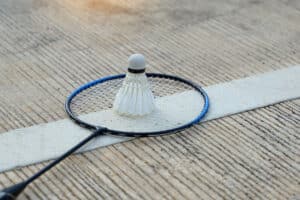 www.appr.com : Can badminton be played outdoors?