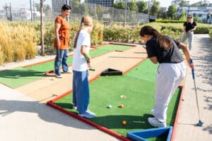 www.appr.com : How much do professional cornhole players make?