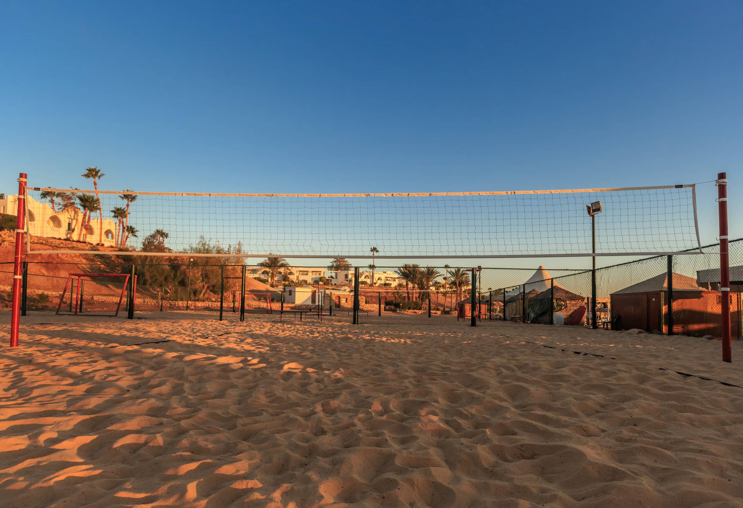 www.appr.com : What are the dimensions of a 2 person sand volleyball court?