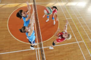 www.appr.com : What's the difference between an outdoor and indoor volleyball?